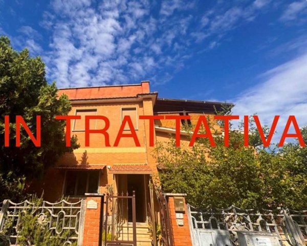 appartamento in vendita a Tivoli in zona Terme