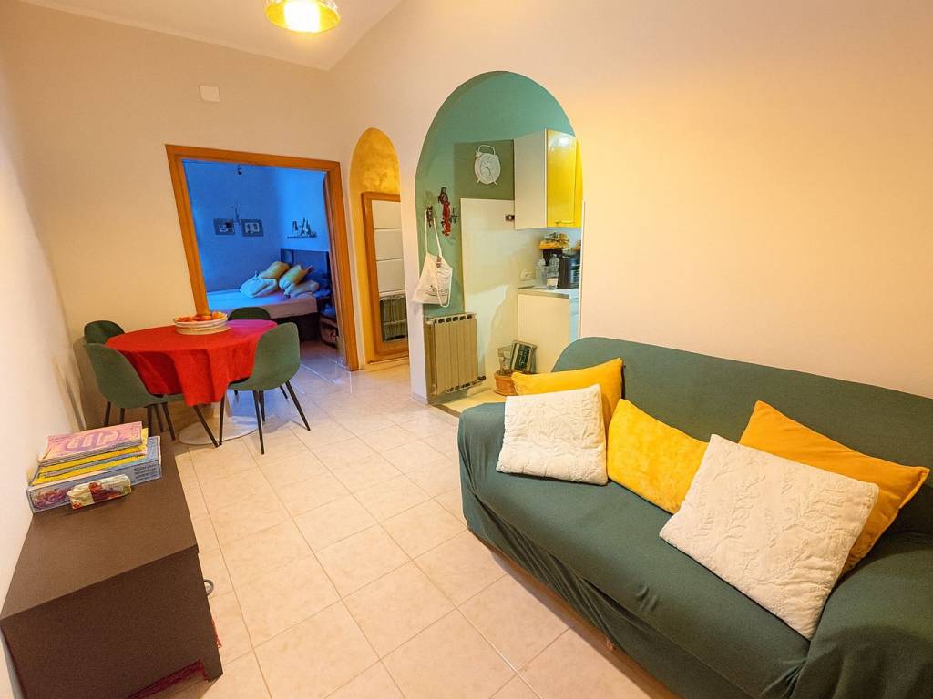 appartamento in vendita a Tivoli in zona Favale