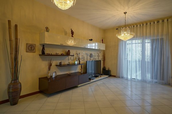 casa indipendente in vendita a Tivoli