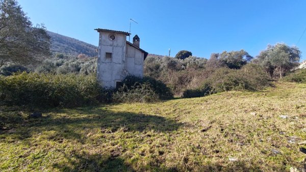 casa indipendente in vendita a Tivoli