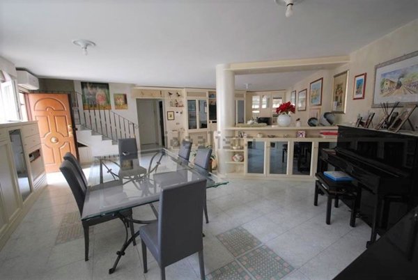 casa indipendente in vendita a Tivoli