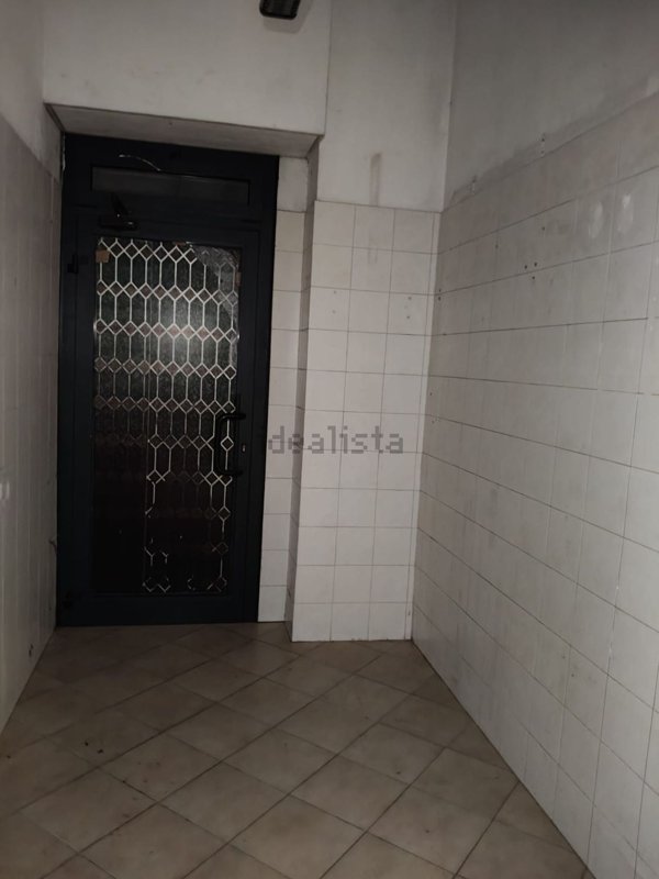 locale commerciale in vendita a Tivoli