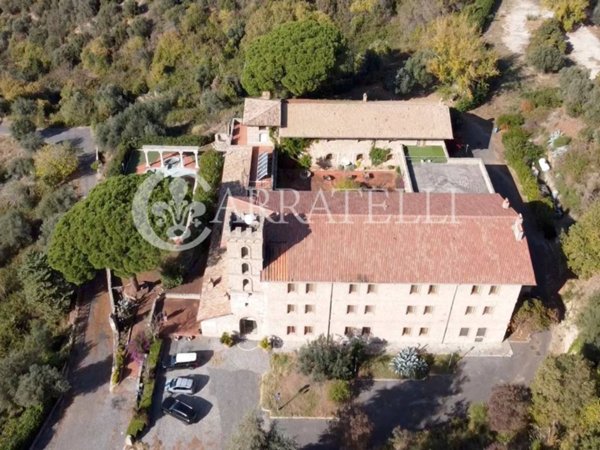 intera palazzina in vendita a Tivoli