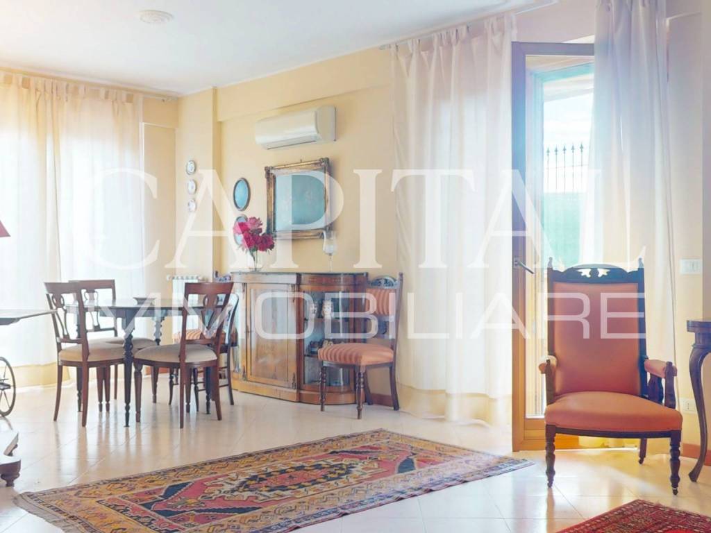 appartamento in vendita a Tivoli in zona Terme