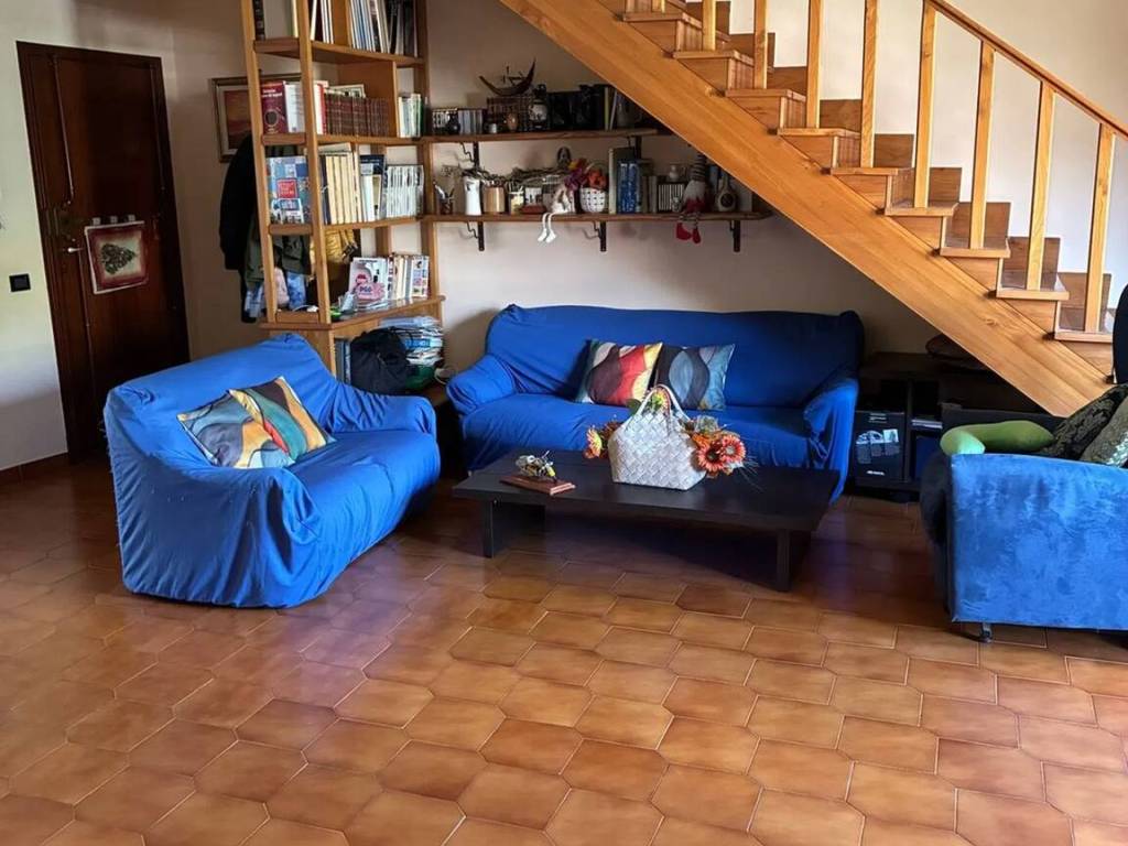 appartamento in vendita a Tivoli in zona Terme