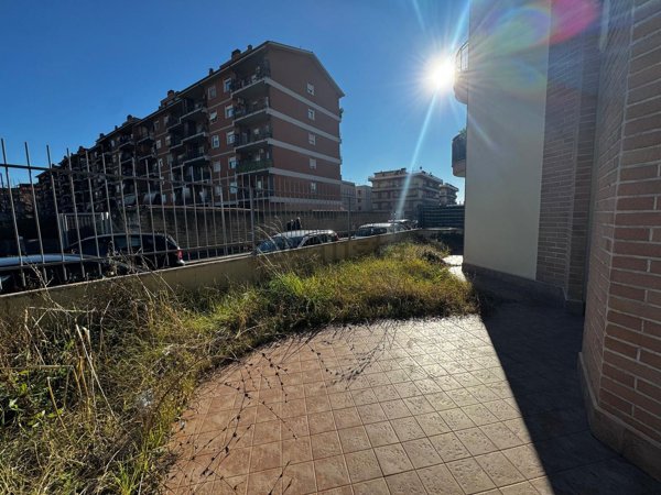 appartamento in vendita a Tivoli in zona Terme