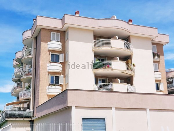 casa indipendente in vendita a Tivoli