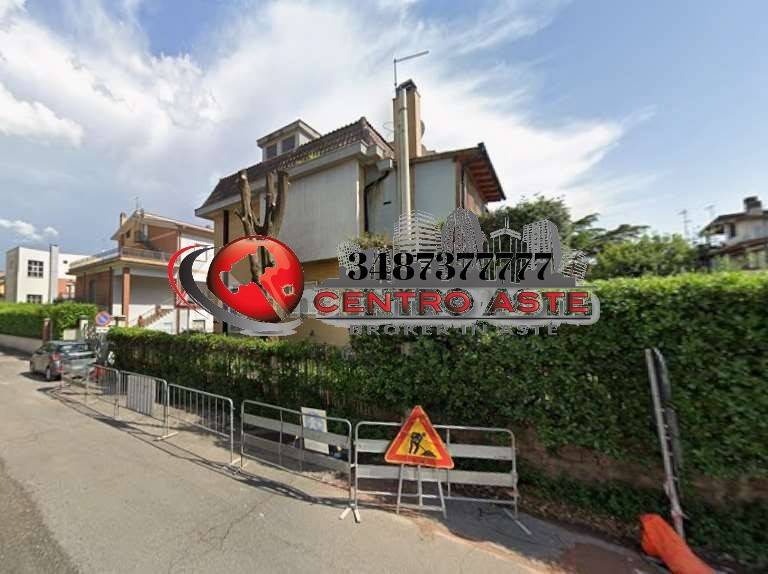 appartamento in vendita a Tivoli in zona Terme