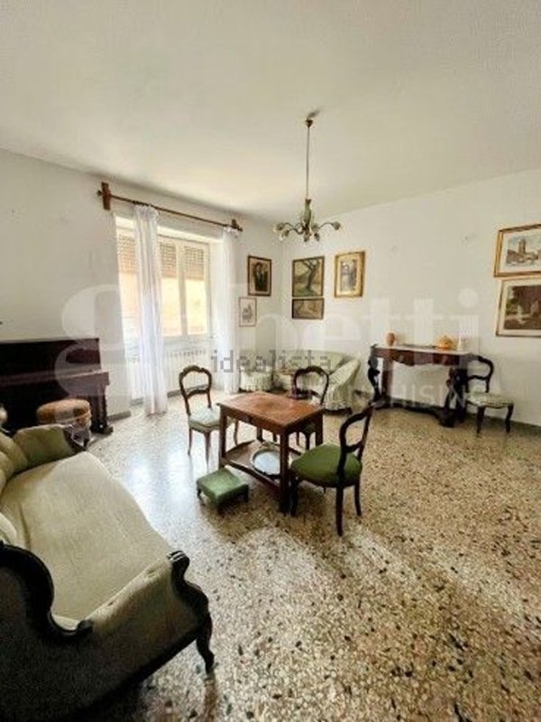 appartamento in vendita a Tivoli in zona Terme