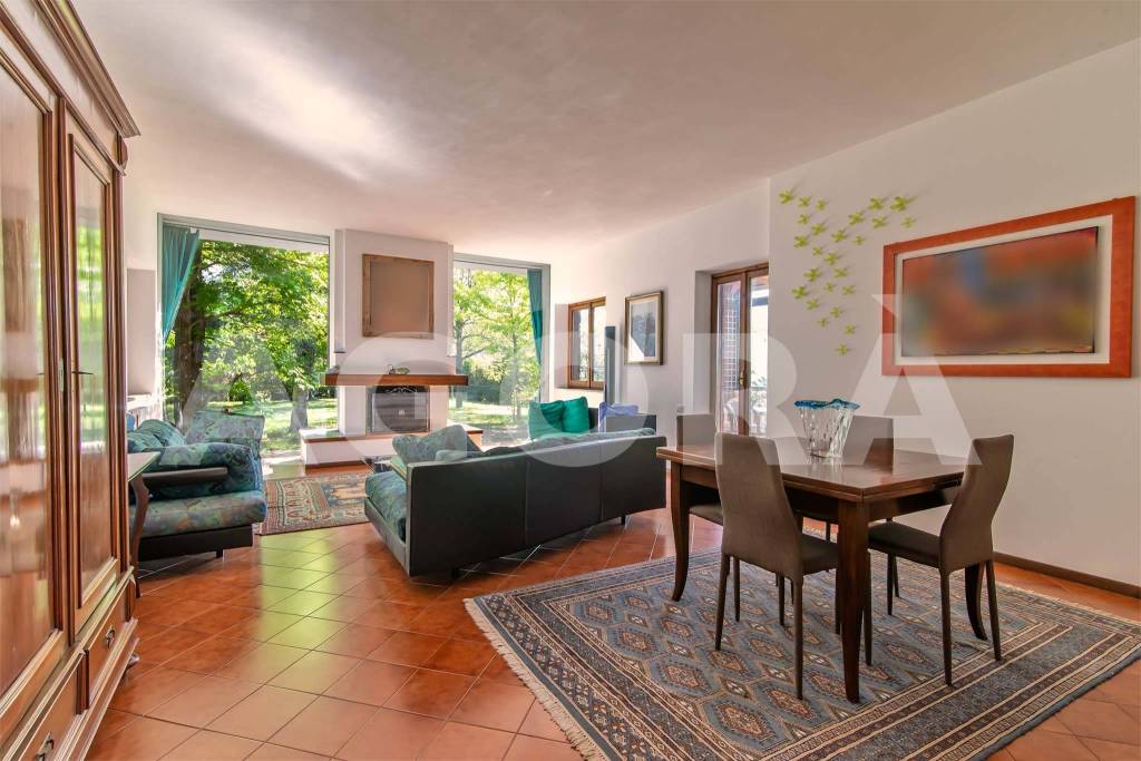 casa indipendente in vendita a Tivoli