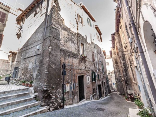 appartamento in vendita a Tivoli