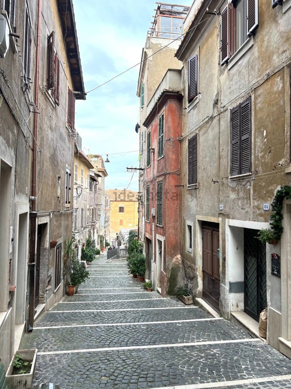 appartamento in vendita a Tivoli