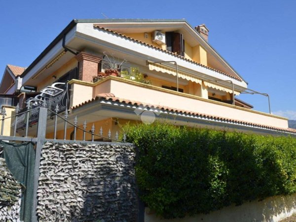 appartamento in vendita a Tivoli in zona Villa Adriana