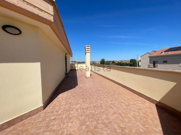 appartamento in vendita a Tivoli in zona Terme