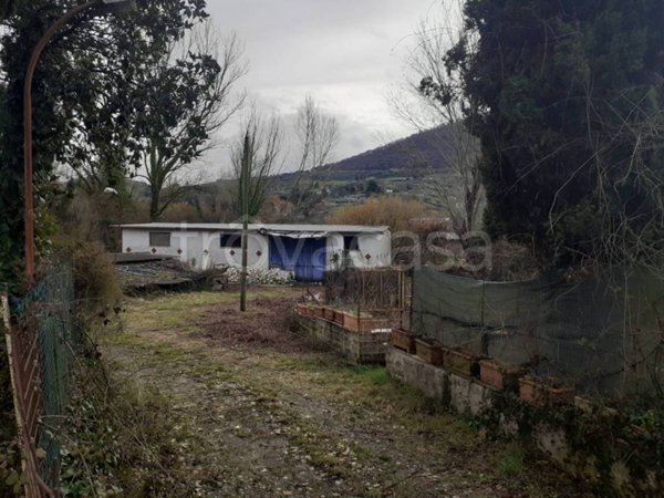 casa indipendente in vendita a Tivoli