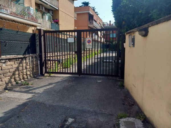 appartamento in vendita a Tivoli in zona Villa Adriana