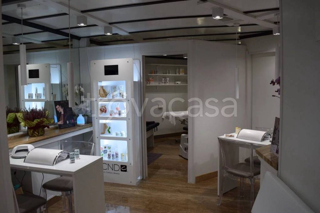 negozio in vendita a Tivoli