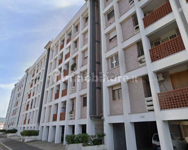 appartamento in vendita a Tivoli in zona Terme