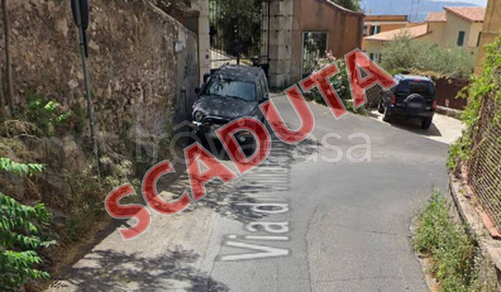 casa indipendente in vendita a Tivoli