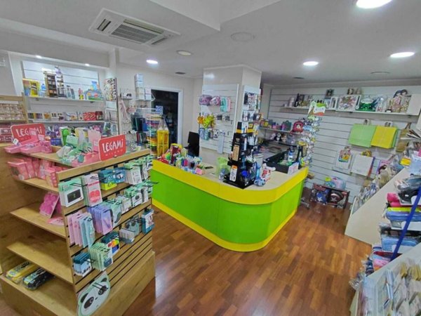 negozio in vendita a Tivoli