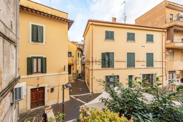 appartamento in vendita a Tivoli