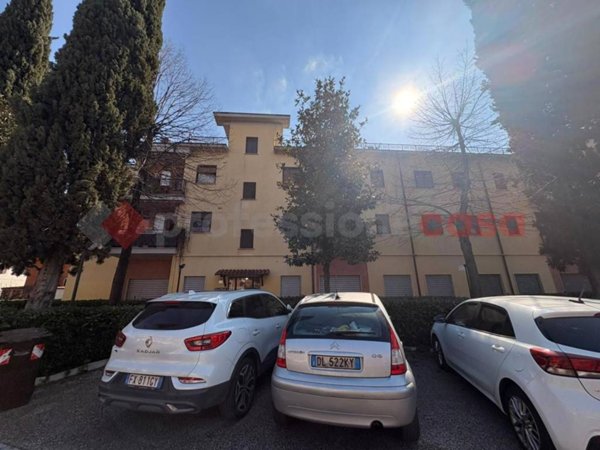appartamento in vendita a Tivoli in zona Favale