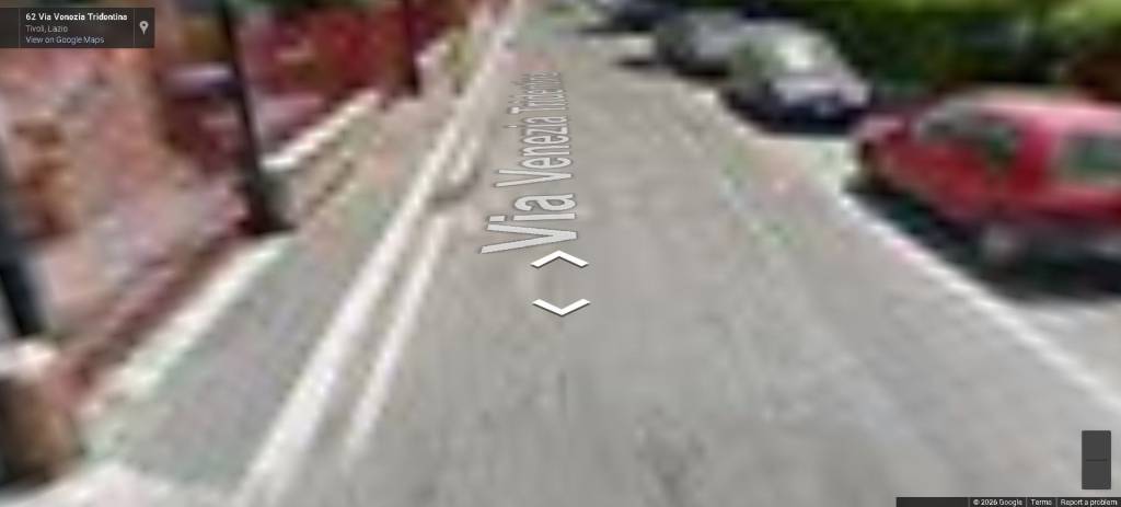 casa indipendente in vendita a Tivoli in zona Villa Adriana