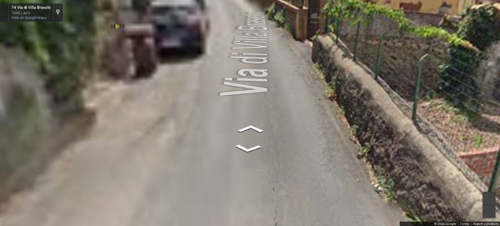 locale commerciale in vendita a Tivoli