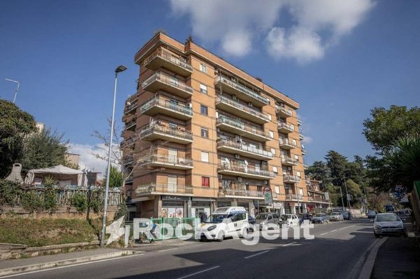 appartamento in vendita a Tivoli in zona Villa Adriana