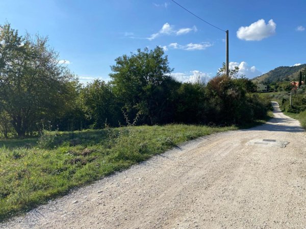 terreno agricolo in vendita a Tivoli
