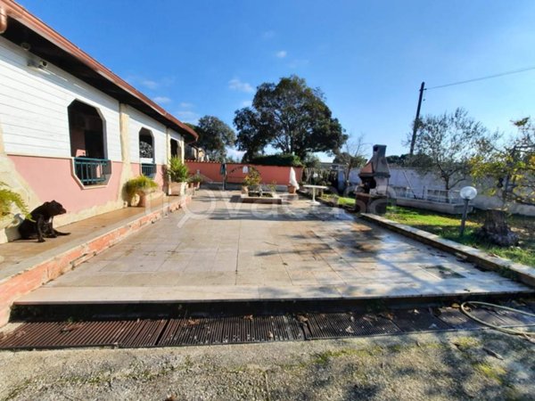 casa indipendente in vendita a Tivoli