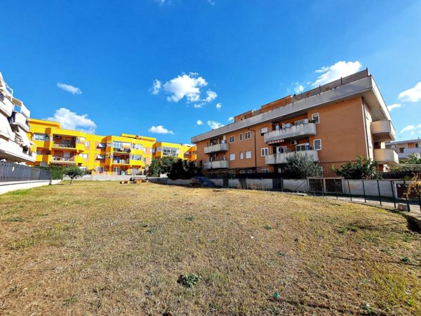 casa indipendente in vendita a Tivoli in zona Villa Adriana