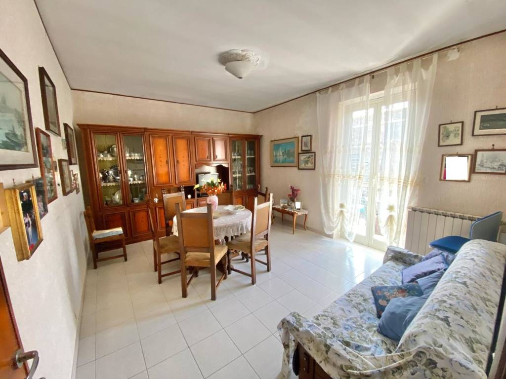 appartamento in vendita a Tivoli in zona Villa Adriana