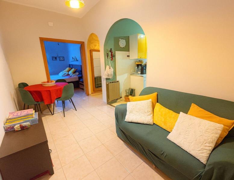 appartamento in vendita a Tivoli in zona Favale