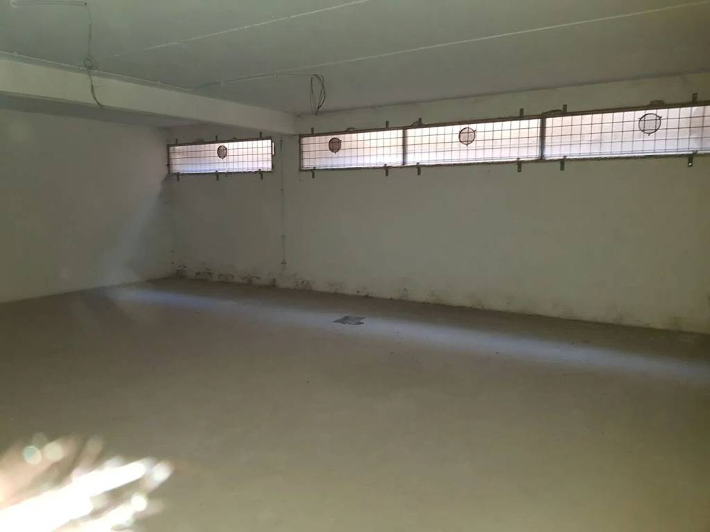 locale di sgombero in vendita a Tivoli in zona Terme