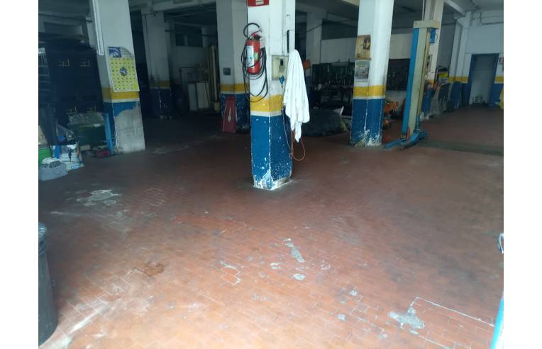 negozio in vendita a Tivoli