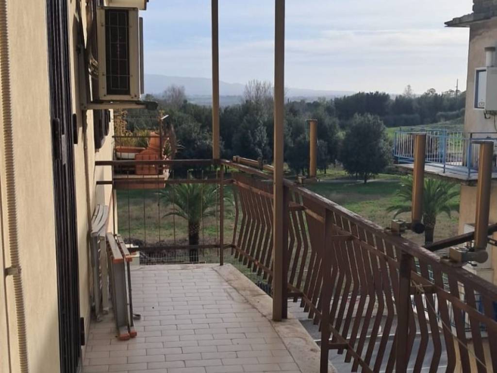 appartamento in vendita a Tivoli in zona Terme