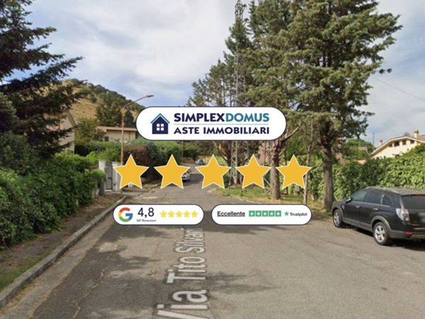 casa indipendente in vendita a Tivoli