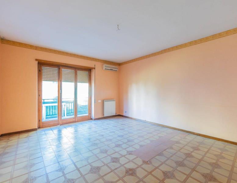 appartamento in vendita a Tivoli in zona Ponte Lucano
