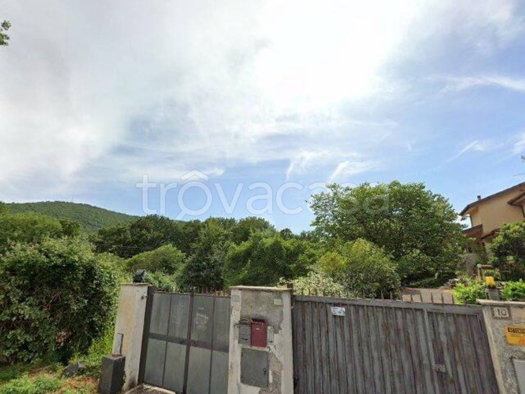 casa indipendente in vendita a Tivoli