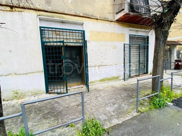 appartamento in vendita a Tivoli in zona Terme