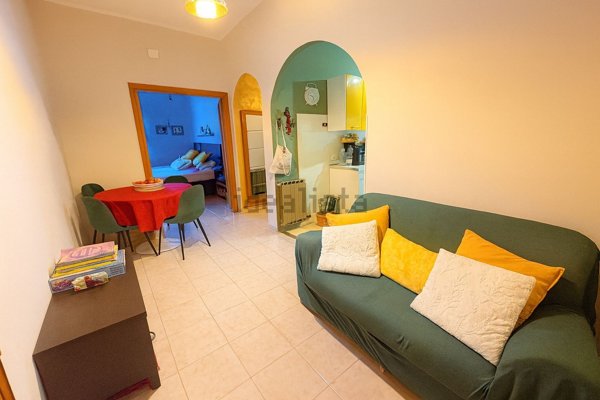 appartamento in vendita a Tivoli in zona Campolimpido