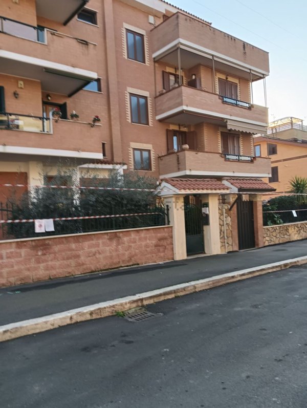 appartamento in vendita a Tivoli in zona Terme