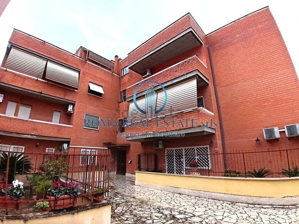 appartamento in vendita a Tivoli in zona Villa Adriana