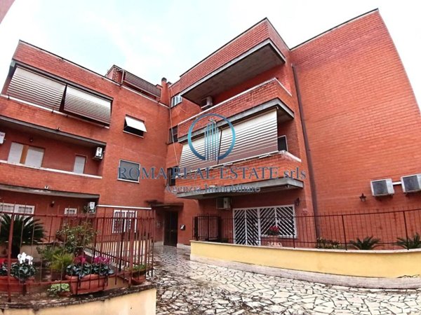 appartamento in vendita a Tivoli in zona Villa Adriana