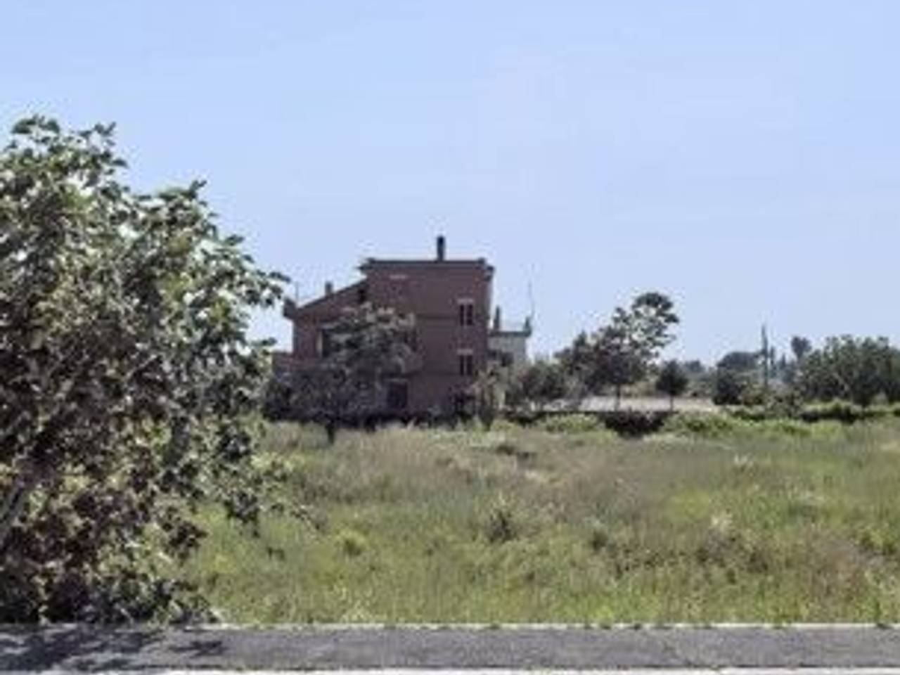 negozio in vendita a Tivoli in zona Villa Adriana