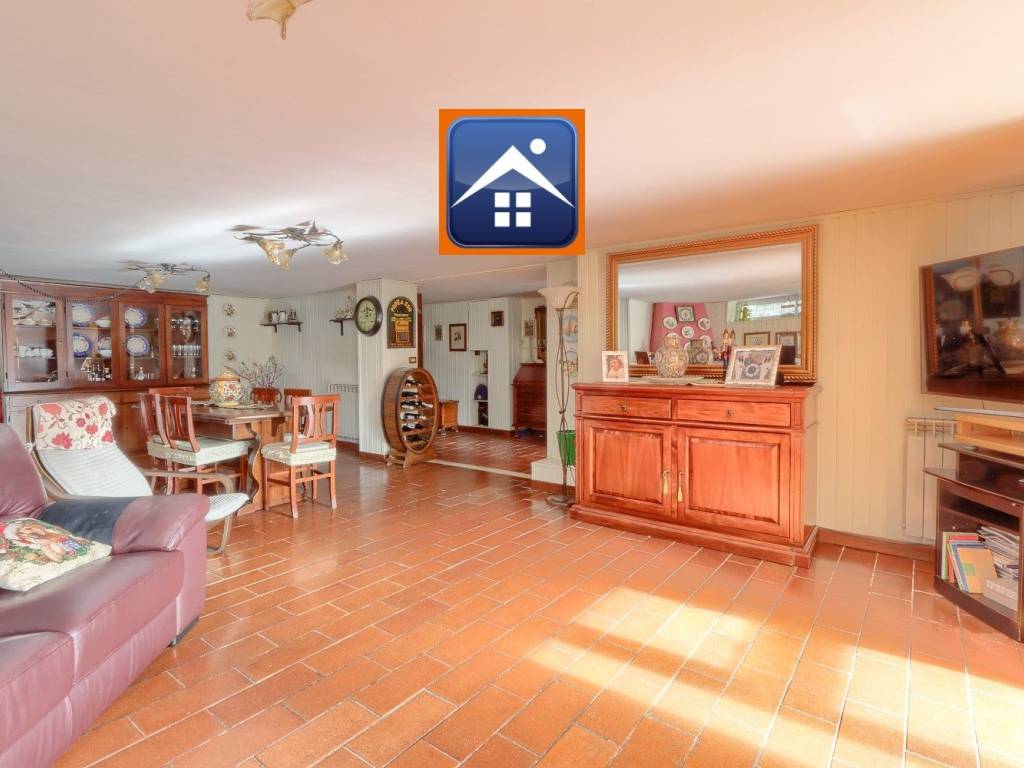 casa indipendente in vendita a Tivoli