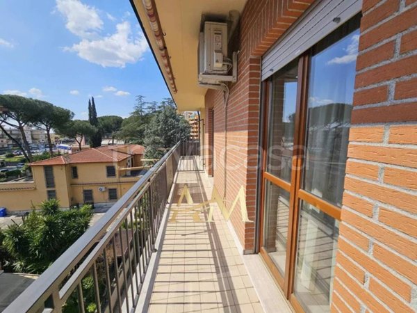 appartamento in vendita a Tivoli in zona Terme