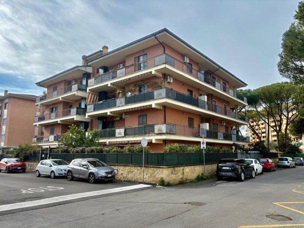 appartamento in vendita a Tivoli in zona Terme