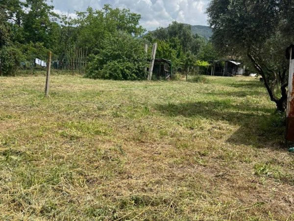 casa indipendente in vendita a Tivoli in zona Favale